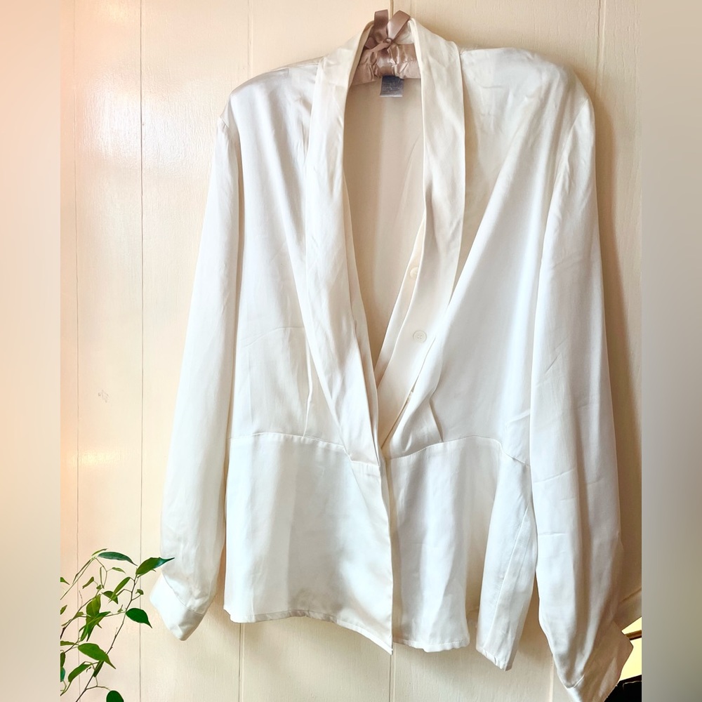 Gorgeous vintage silk blouse